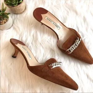 Manolo Blahnik brown kitten heel mules